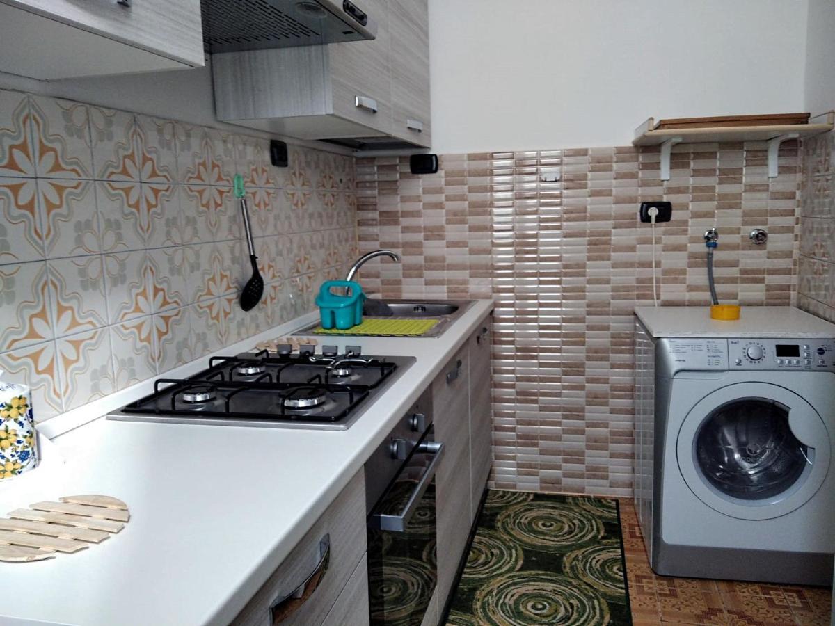 Jamila Apartment เนเปิลส์ ภายนอก รูปภาพ