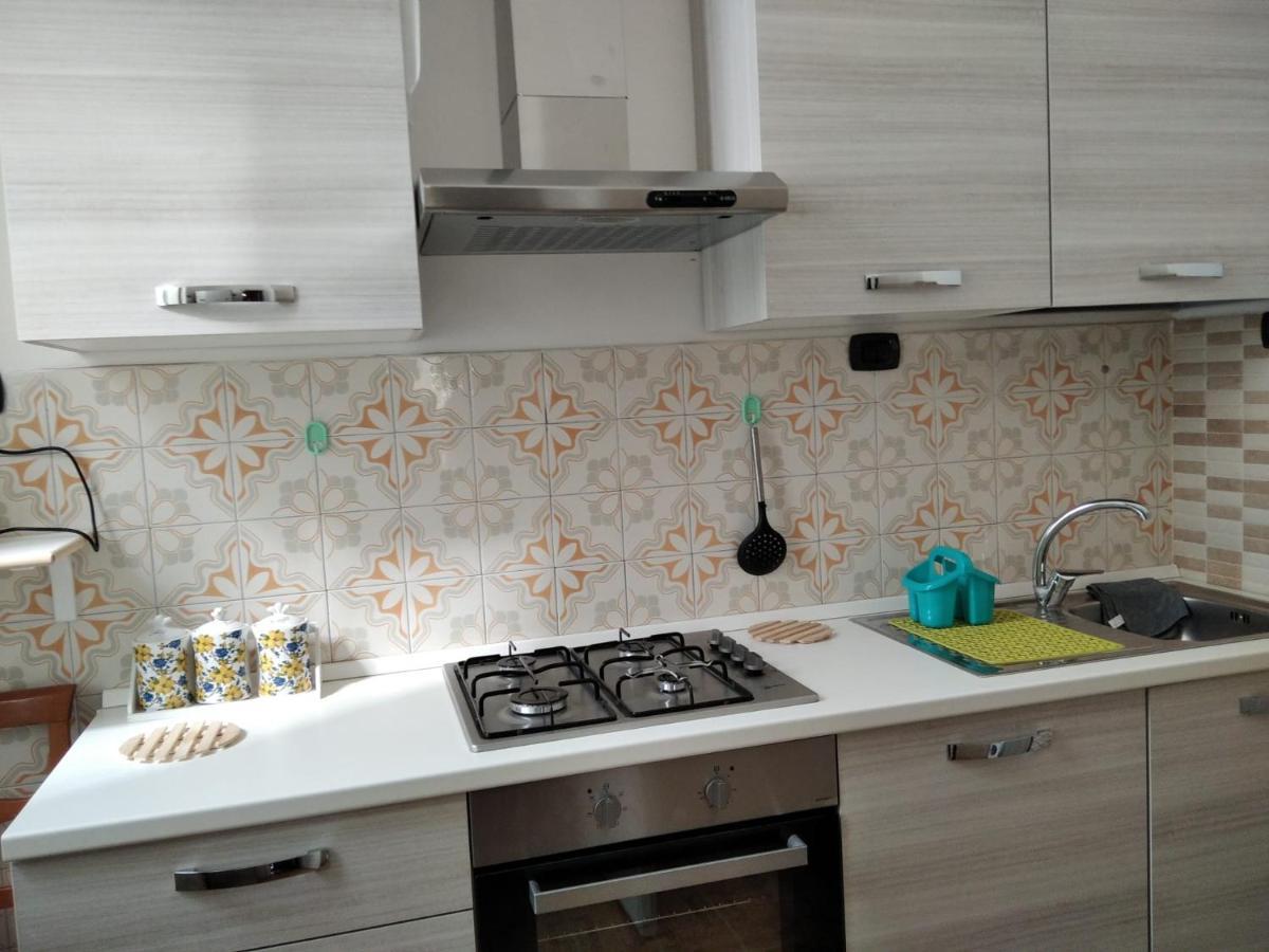 Jamila Apartment เนเปิลส์ ภายนอก รูปภาพ